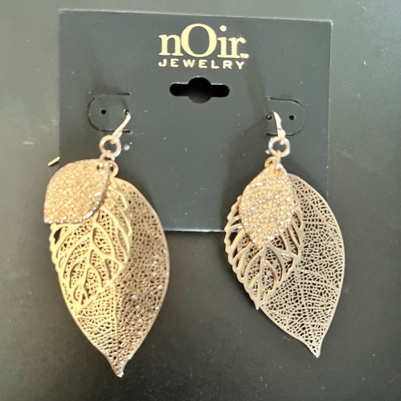Jewelry - New leaf earrings